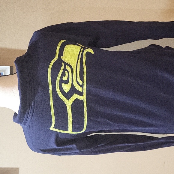 Victoria's Secret PINK Seattle Seahawks Hoodie - Picture 3 of 15